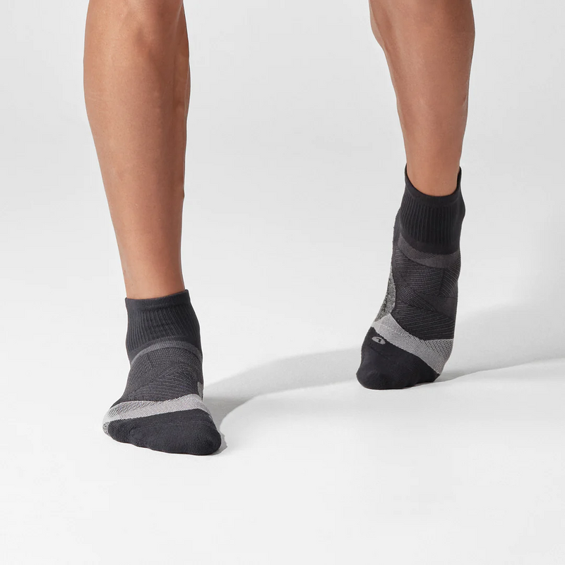 Feetures | Elite Light Cushion Quarter V2 | Hardloopsokken | Unisex | Trail.nl