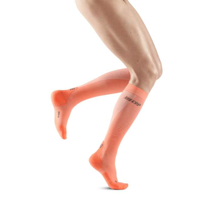 CEP | Ultralight Socks Tall V3 | Compressiekousen | Dames | Trail.nl