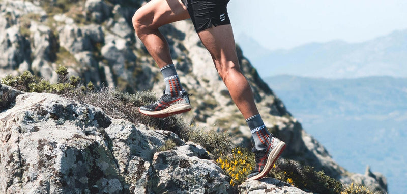 Compressport | Ultra Trail Socks | Crew | Trailsokken - Trail.nl