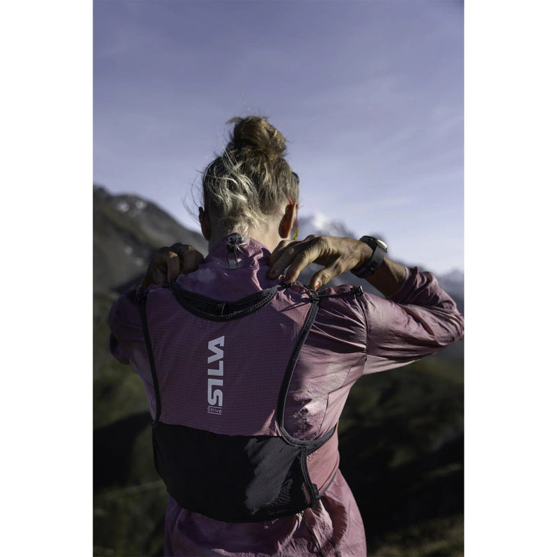 Silva | Strive 5 Fly Vest  | Hardlooprugzak | 5 Liter | Unisex | Trail.nl